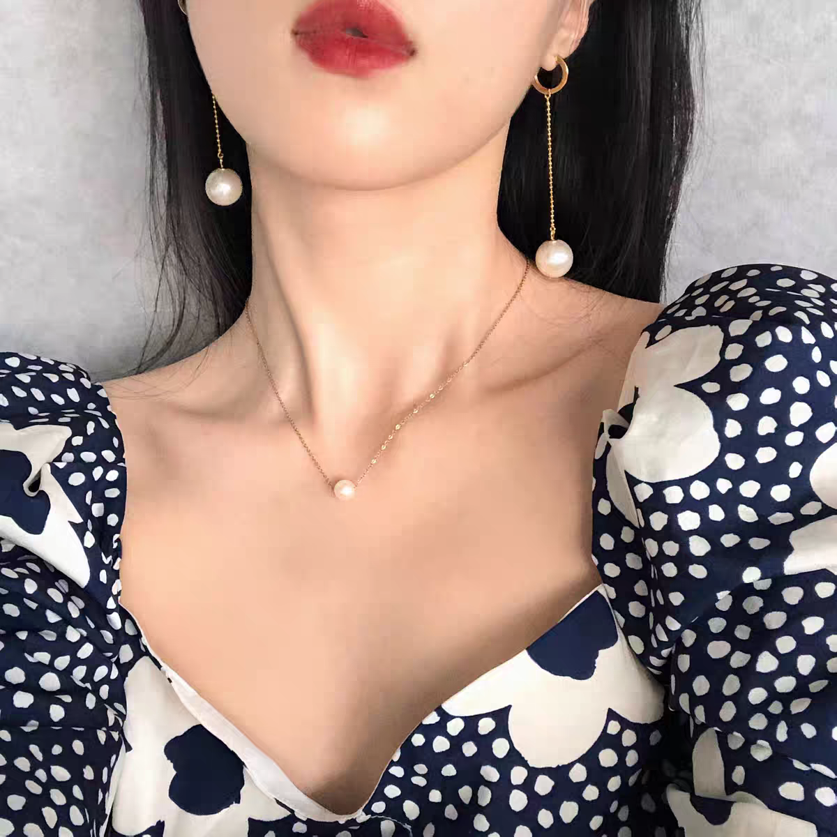 珍珠耳环耳饰 精致饰品 女士时尚耳钉 独特设计优雅耳饰 珍珠点缀耳环饰品细节图