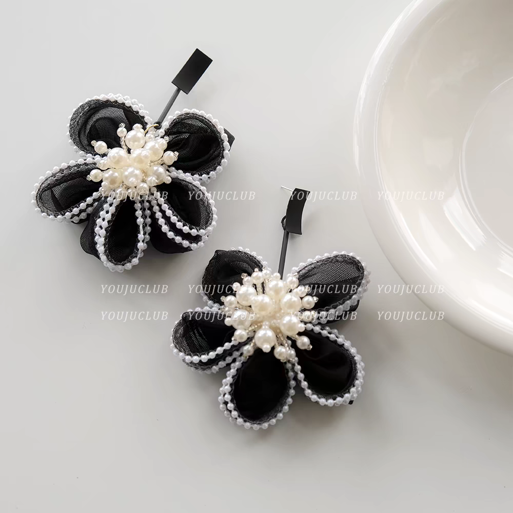 韩版夸张大花朵耳环婚纱摄影海边出游拍照必备耳饰耳饰产品图