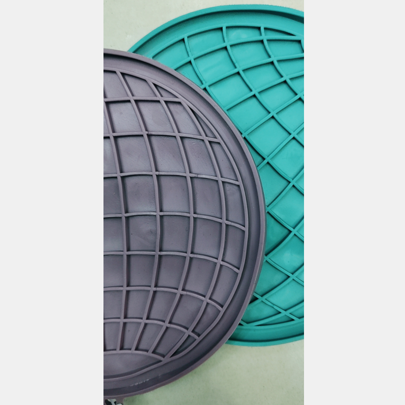 Pet supplies: Silicone suction cups, slow food bowls, anti-choking slow food bowls for cats and dogs Application Scenario