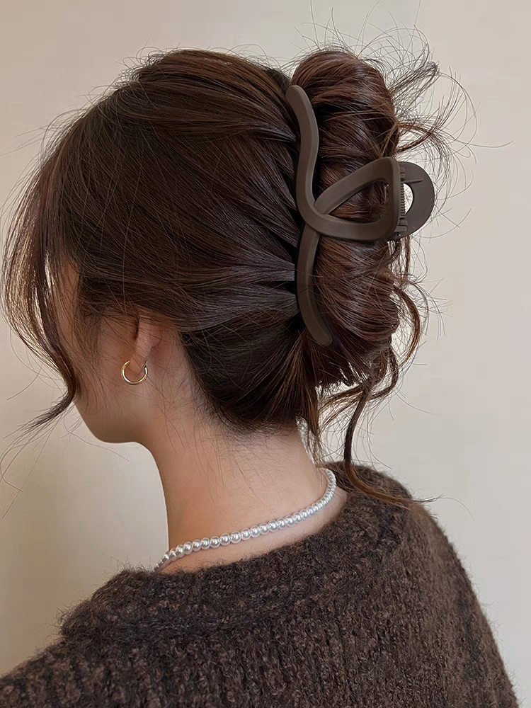 Hair clip, shark clip, high-end look for children, large updo hair clip at the back of the head, 2024 new style hair clip headwear