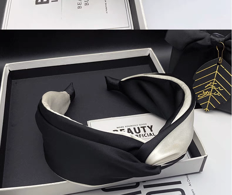 High top hairpin and headband for women 2023, a new trendy outerwear headband, fashionable wide edge hair pressing and face washing headband Specification image