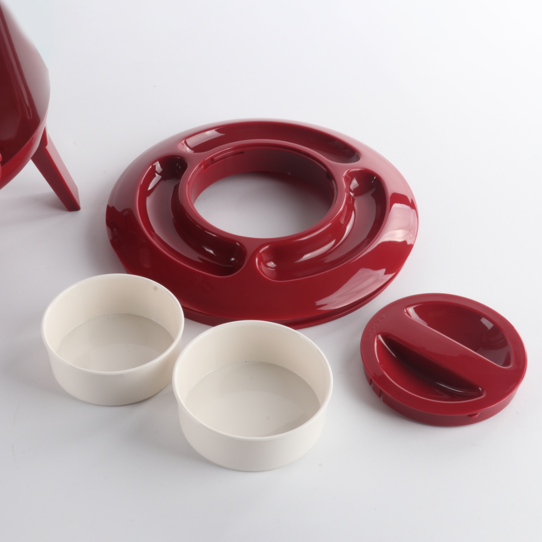 保温桶/早餐车/塑料保温饭盒/塑料保温盒/厨具厨房用品白底实物图