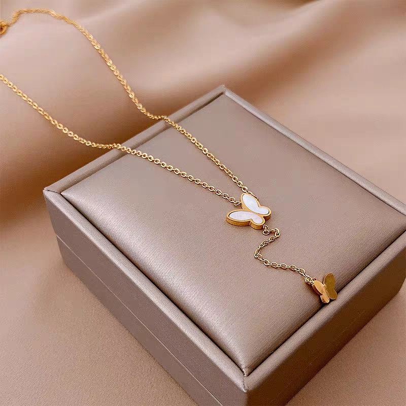 时尚钛钢双蝴蝶项链项链项链女短款饰品产品图