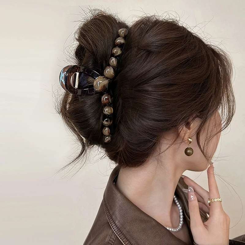 气质抓夹女2024新款高级感鲨鱼夹大号发量多后脑勺盘发发夹头饰产品图