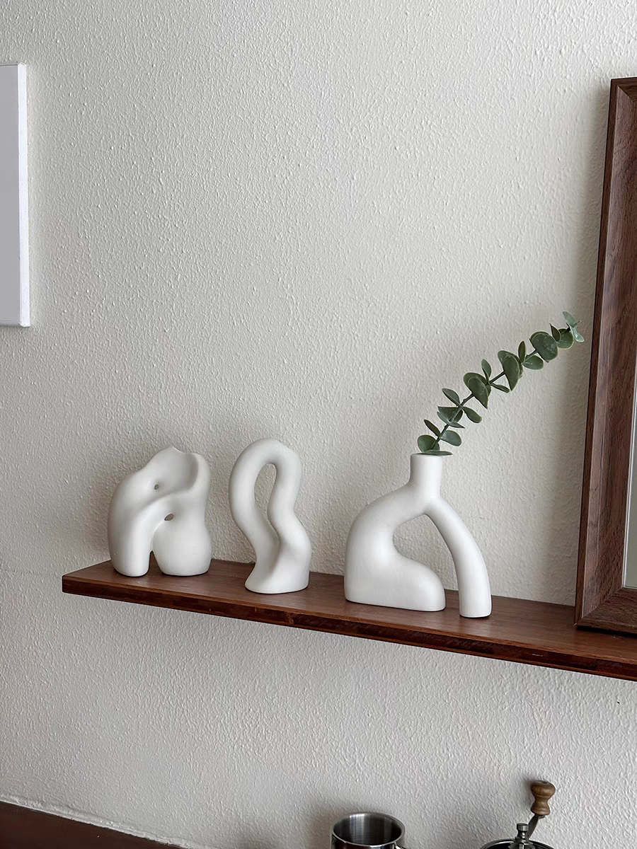 Abstract Decoration Vase Decoration Ceramic Sculpture High Sense Art Clothing Store Model Room Display Application Scenario