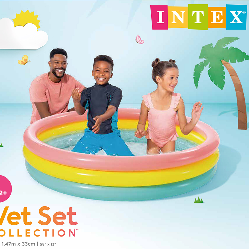 Wholesale of INTEX57422 fluorescent three-ring inflatable water pool, children's family ball pool, baby outdoor water play pool Application Scenario