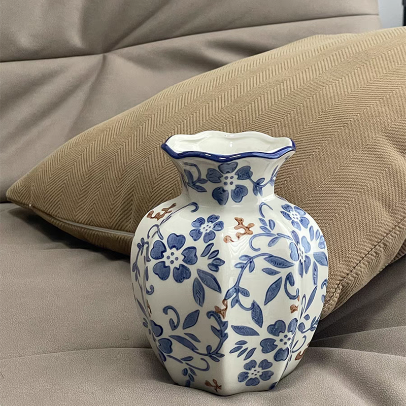 New Chinese High Sense Blue And White Porcelain Small Vase Living Room Porch Decoration Pieces Retro Flowers Flower Arranger Specification drawing