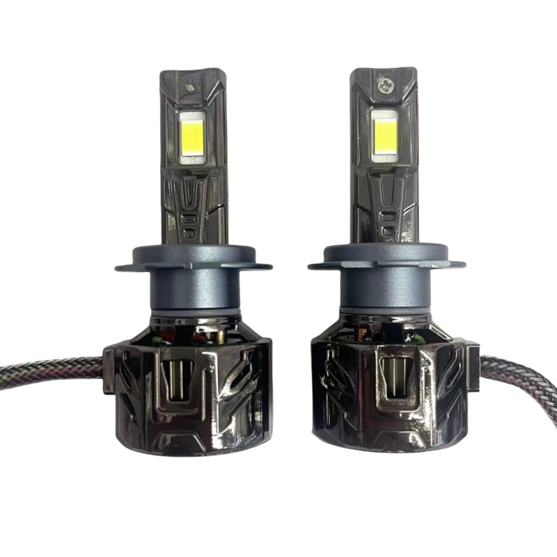 Automotive LED headlights, electro-galvanized automotive headlights, 68W high beams, H4H7 auto parts Application Scenario