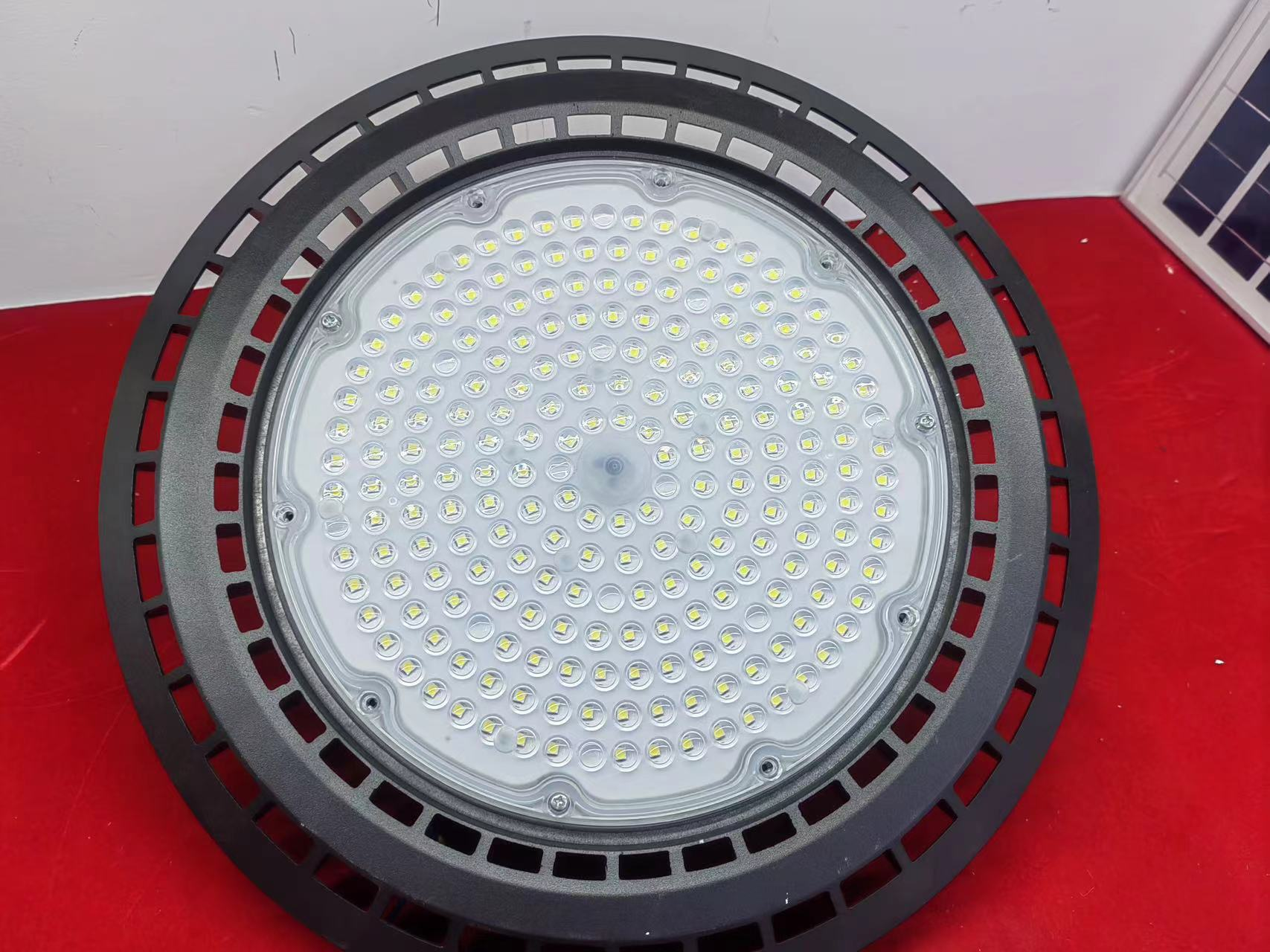 Led Ufo Light 100W150w200w Workshop Black High-Power Ufo Mining Light