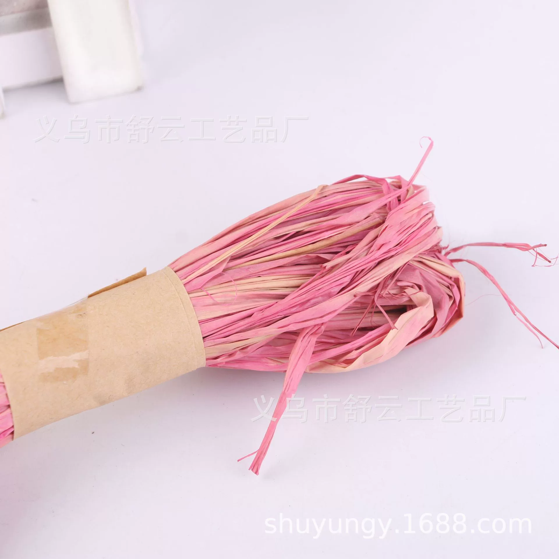 进口天然染色拉菲草爱情草鲜花礼盒包装材料拉菲草绳编织包扎礼盒