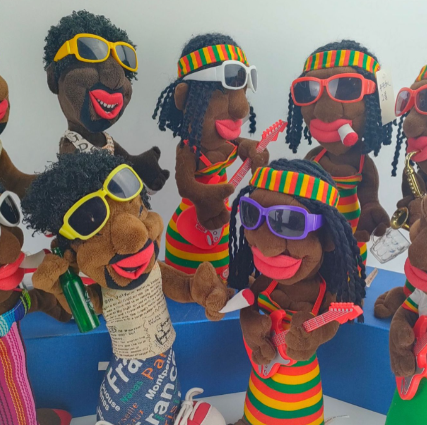 Factory direct sales of sand sculpture toys, Jamaican funny dancing and swaying electric plush toys, Douyin same style gift figurines, children's toys Item Picture