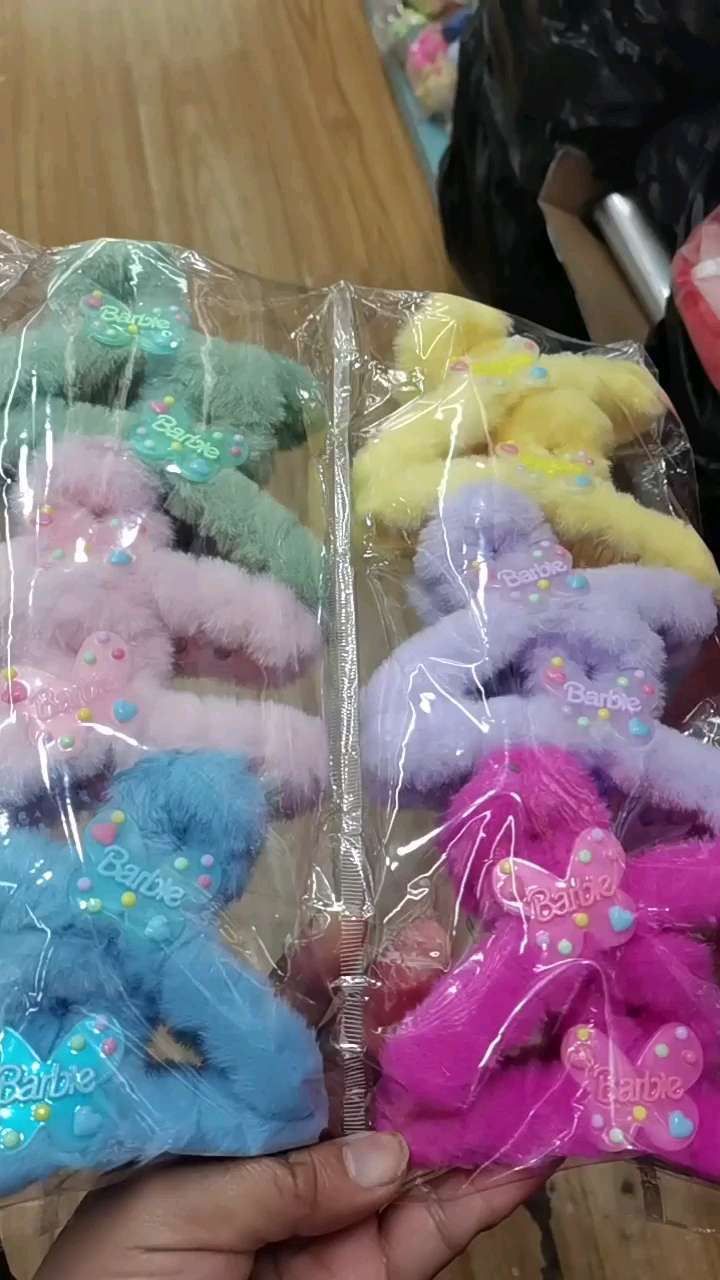 其他儿童饰品及配件实物图