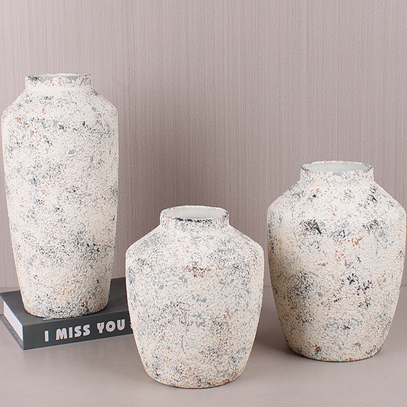 Creative, simple, modern and antique-style ceramic vases, living room wedding model room decorative items, living room furnishings, home decorations