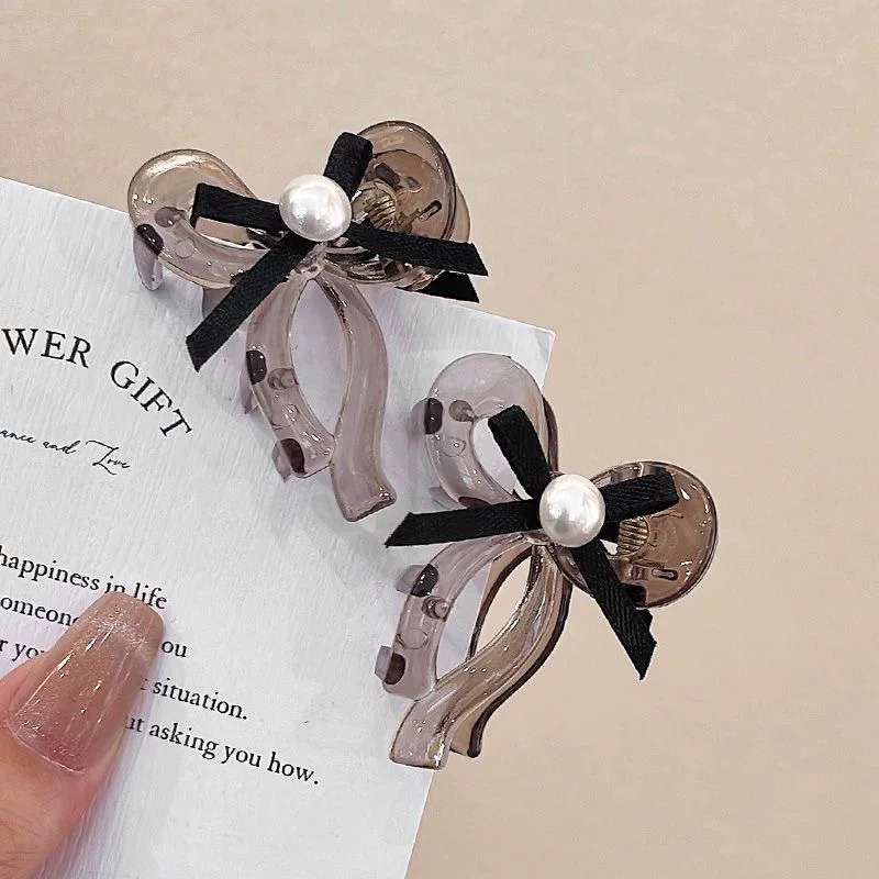 Creative accessories, exquisite hair clips, headwear, elegant hair clips, grab clips, beautiful hair accessories, unique designs, essential for ladies details Picture