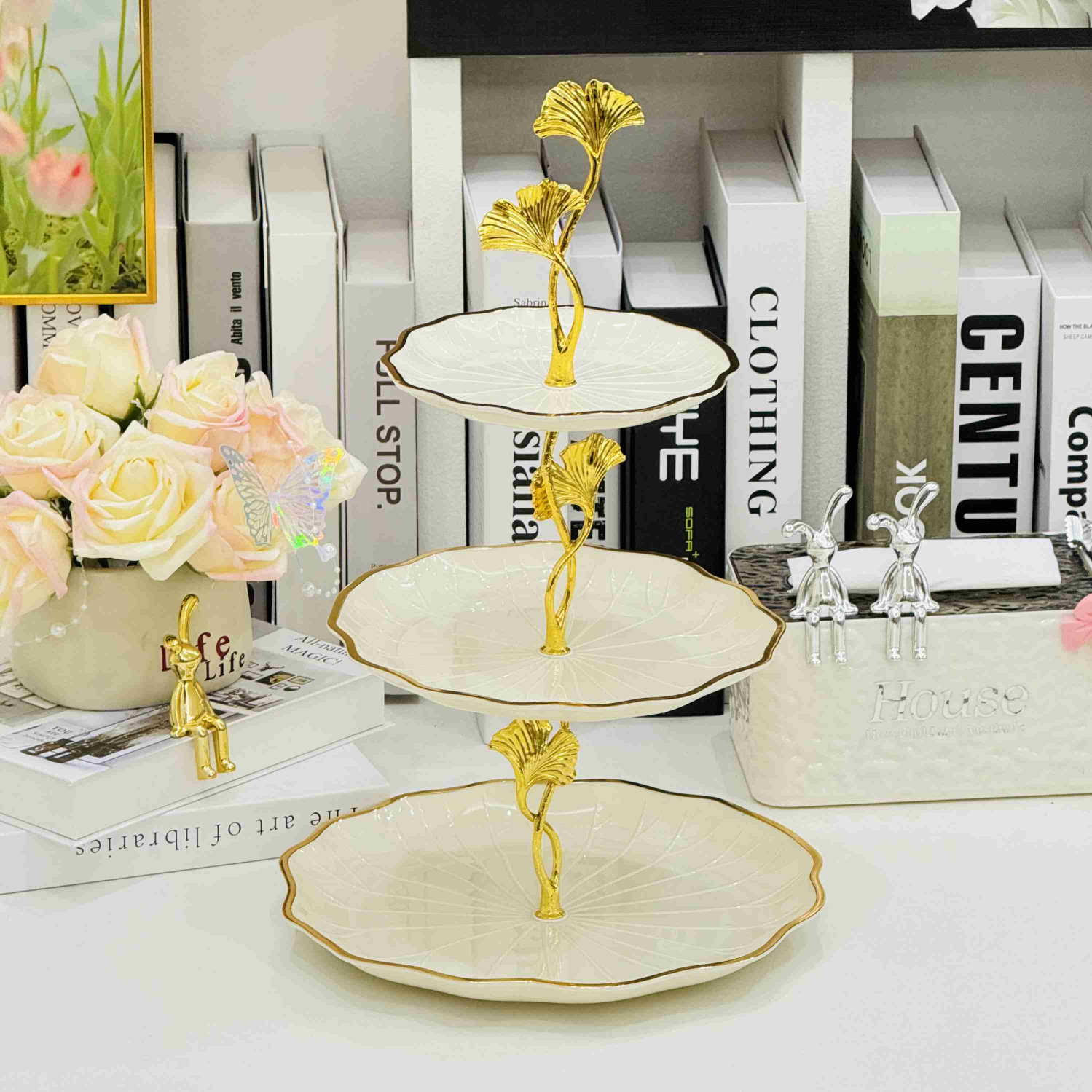 2024新款网红高级水果盘客厅家用糖果简约优雅创意分格盘点心干果盘客厅茶几绿银聚会前台酒店零食瓜子水果拼盘花茶干果零食碟详情2