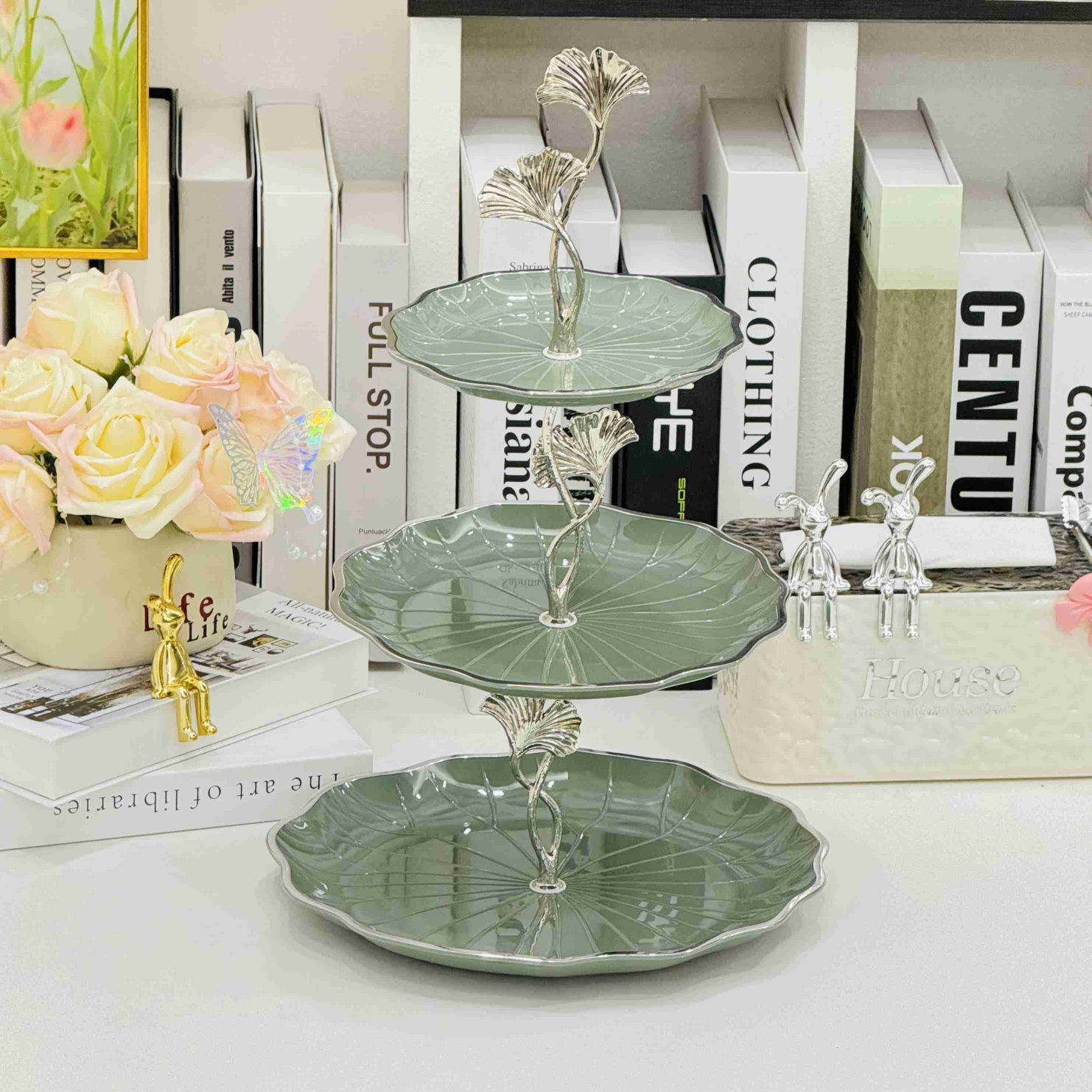 2024新款网红高级水果盘客厅家用糖果简约优雅创意分格盘点心干果盘客厅茶几绿银聚会前台酒店零食瓜子水果拼盘花茶干果零食碟详情11