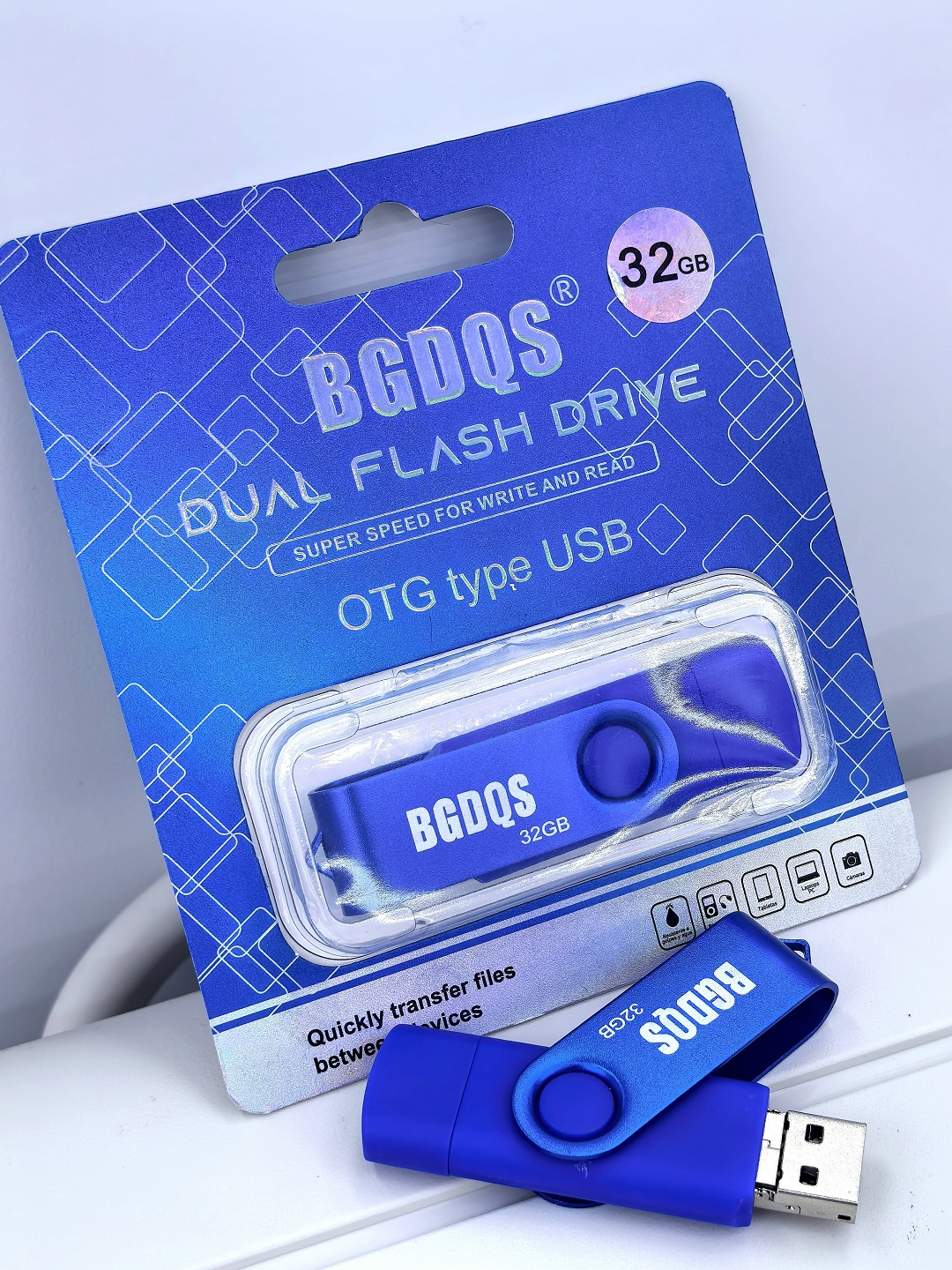 Wholesale USB flash drives, capable of engraving and printing logos, company business exhibitions, rotating gifts, 3-in-1 USB flash drives, and USB flash drives Item Picture