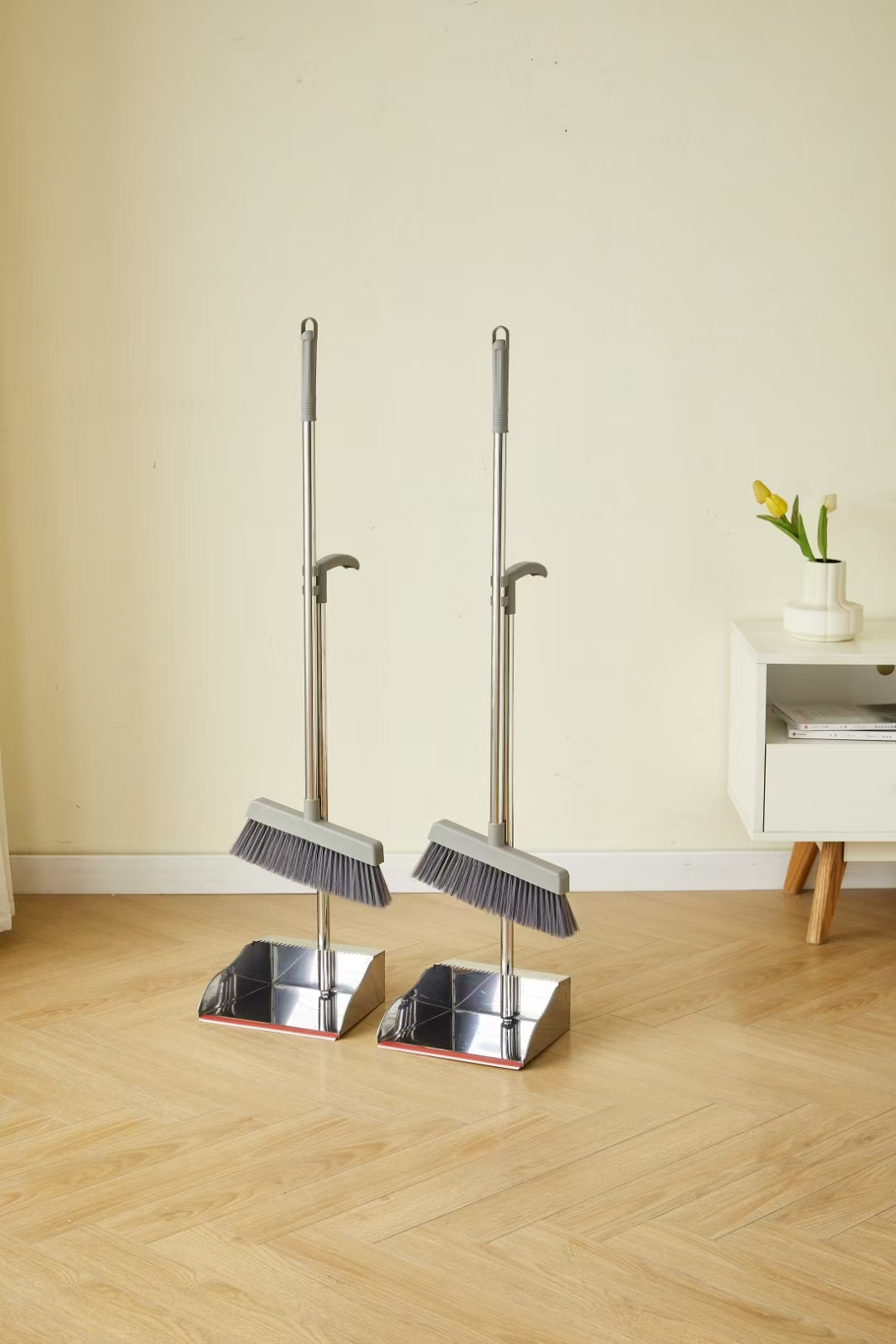 扫把/扫把原材料/扫把组合/塑料/刮水硅胶细节图