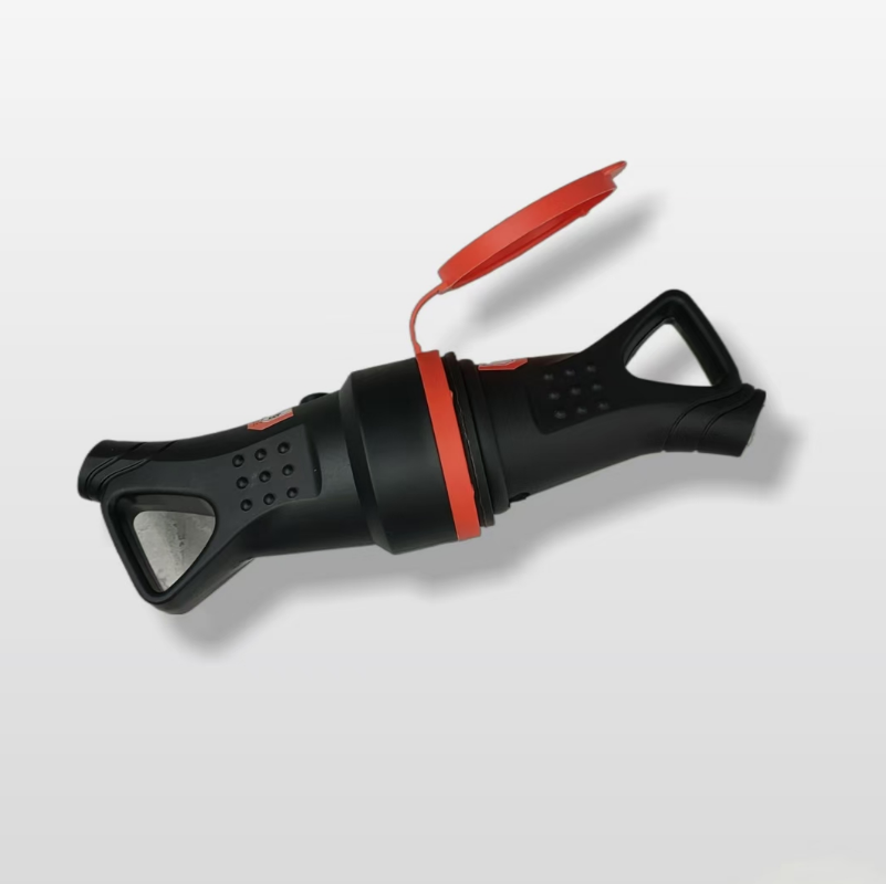 电工产品公母插铜件，母插带盖子，PC材质产品图