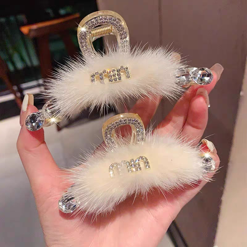 国潮系列精致甜美超仙森系ins闪钻毛绒绒发夹抓夹后脑勺盘发鲨鱼夹发饰品