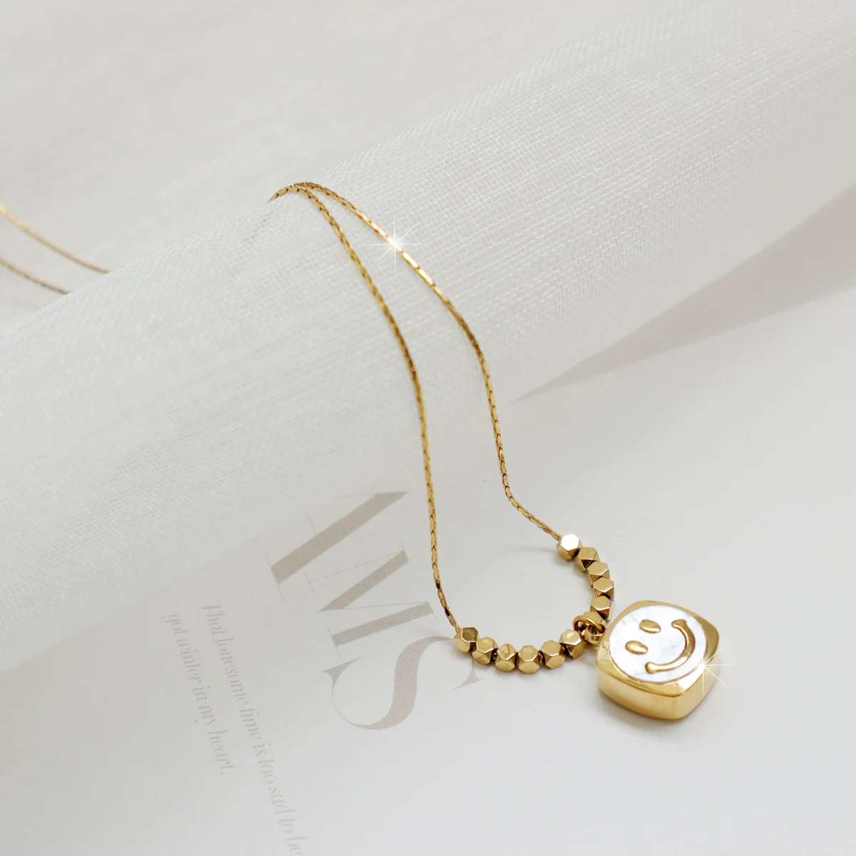 欧美风格珍珠项链 银饰饰品 优雅珍珠项饰 简约时尚颈链女士首饰 钛钢项链 梦菲妮