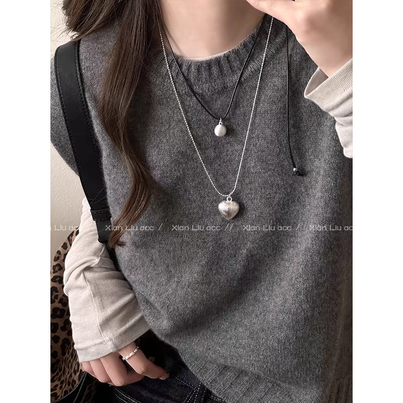 银色拉丝爱心吊坠项链女2024新款爆款轻奢小众高级长款毛衣链配饰图