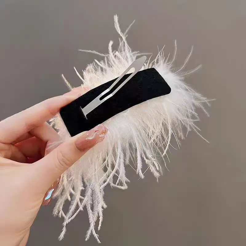 Super fairy ostrich feather hair clip, white headwear, the same style as the Internet celebrity side clip hair clip, fairy hair accessory, plush autumn and winter hair accessory detail image 7