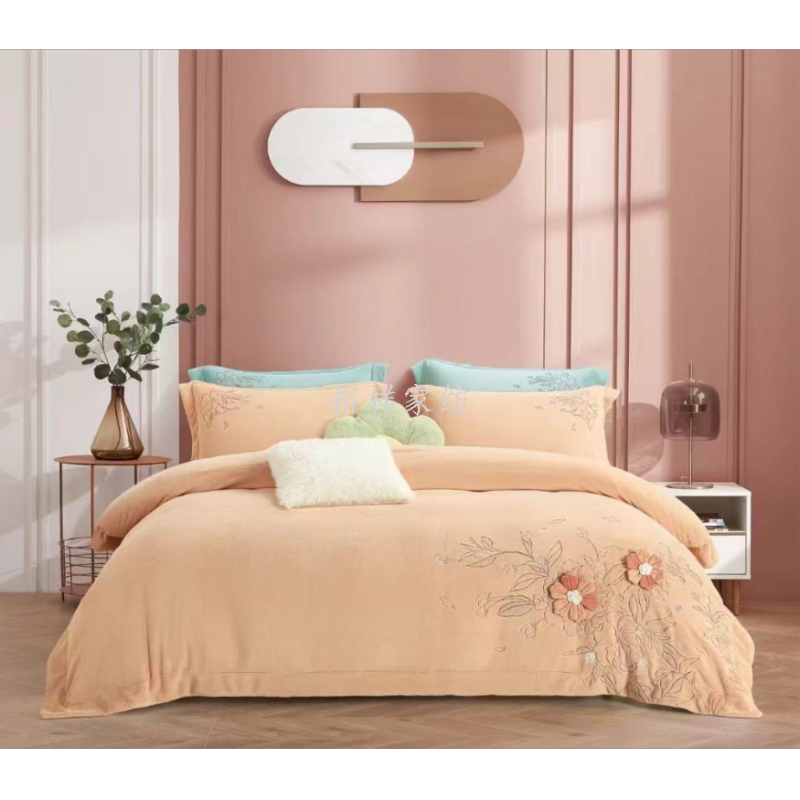 New thickened and warm milk velvet embroidered four-piece set winter coral velvet bed sheet and duvet cover details Picture