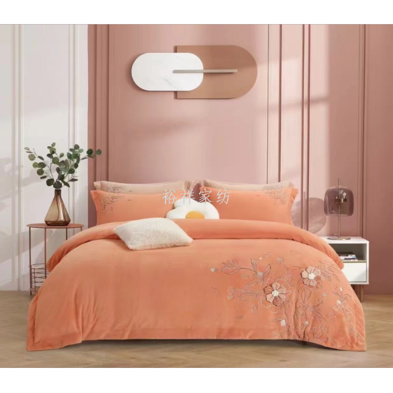 New thickened and warm milk velvet embroidered four-piece set winter coral velvet bed sheet and duvet cover Item Picture