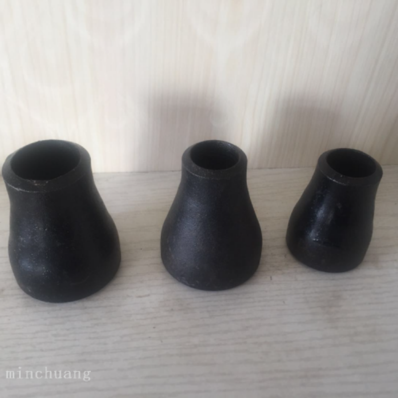 ASME缩径接头SCH40 3"-2"无缝异径接头碳钢对焊管件Ecc减速器白底实物图