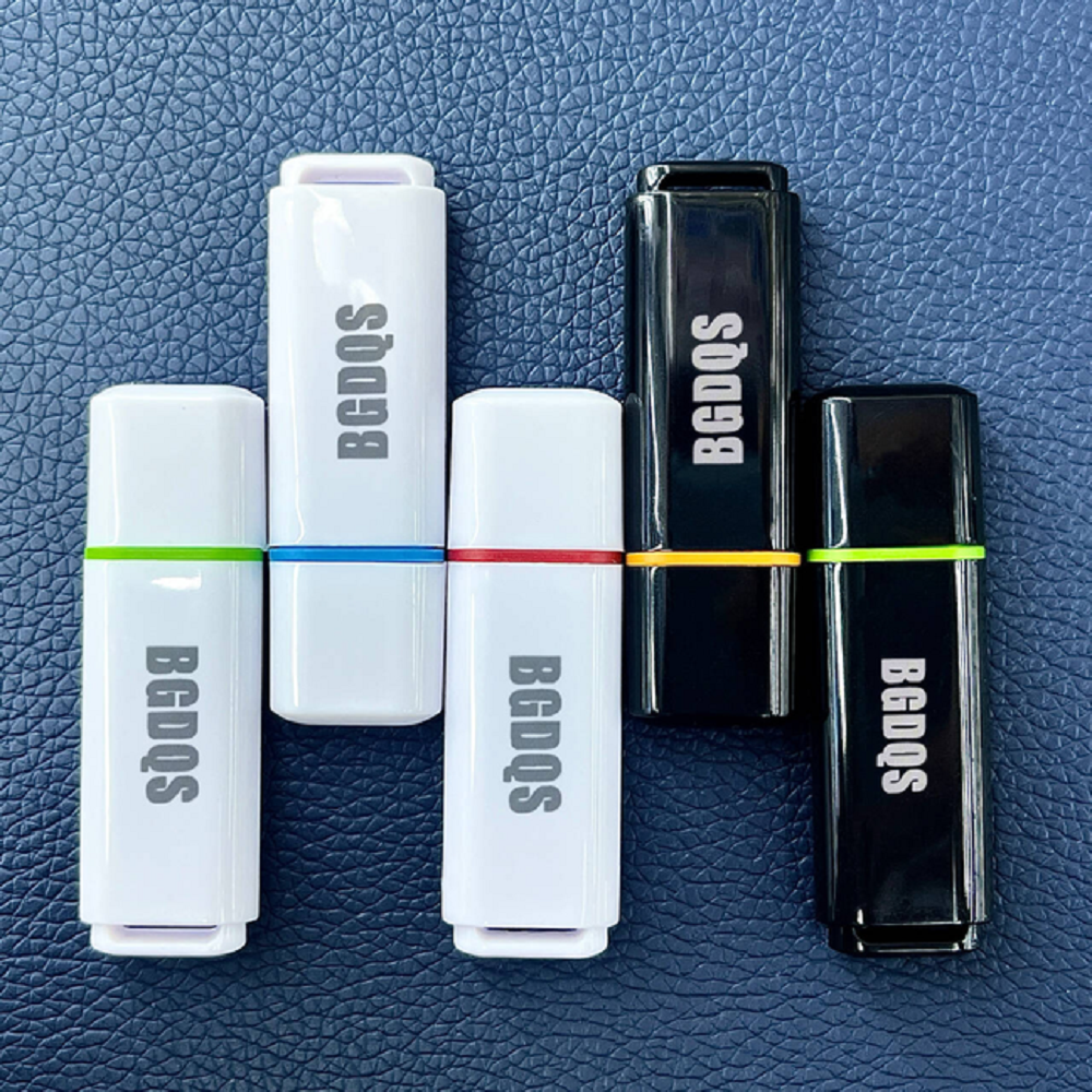 USB flash drive wholesale custom logo Integrated USB shell Plastic flash drive shell Universal board USB flash drive shell inside the buckle thumbnail