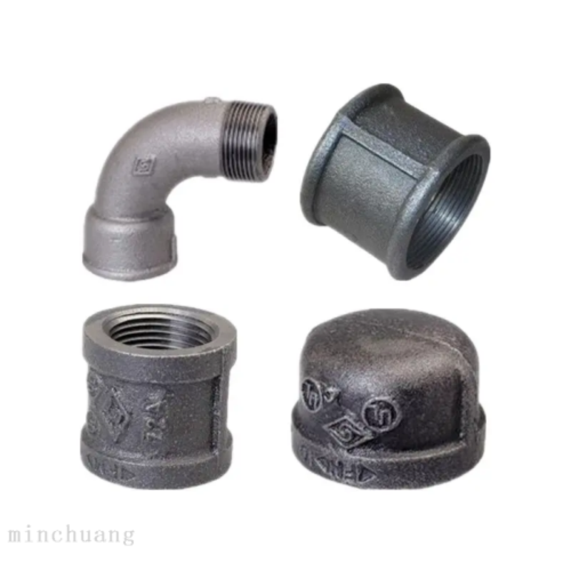 制造商!黑螺纹可锻铸铁套筒减速弯头gi水暖材料镀锌三通减速管件白底实物图