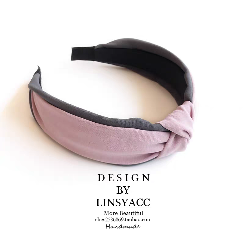 Korean accessory fabric hair band, sweet and fresh headwear, super fairy-like hair band, Instags-style adult hairpin, women can take it away Application Scenario