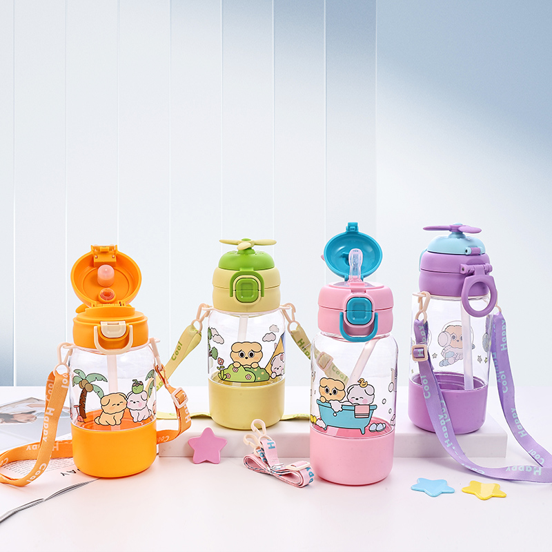 X152-XBD-2022 680ML children's water cup 2025 new female portable plastic cup large capacity kettle summer cute straw cup full figure