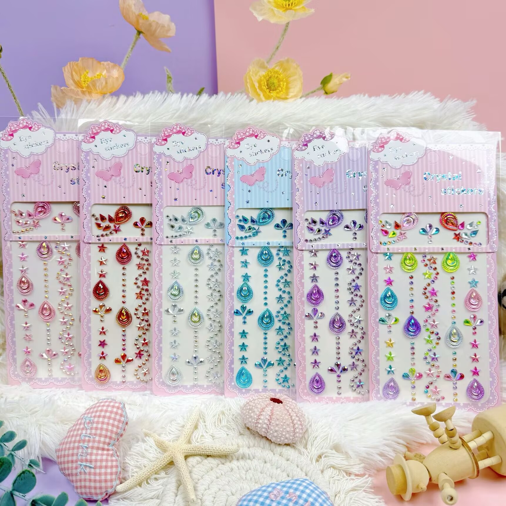 DIY beauty products: Diamond face stickers for decoration, princess face stickers, diamond stickers for stage performances, water diamond stickers for decoration Application Scenario