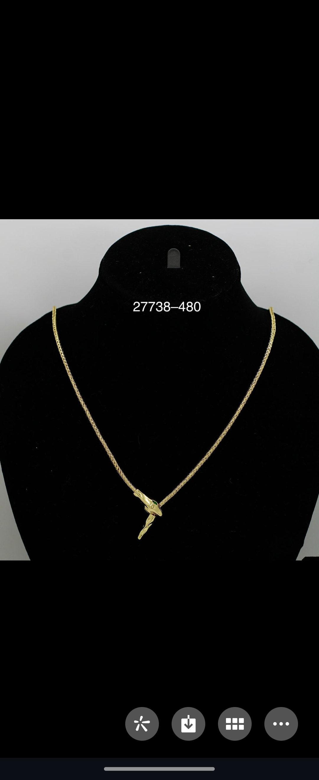 A women's elegant chain accessory necklace, a Middle Eastern alloy snake-shaped necklace, a fashionable and trendy jewelry