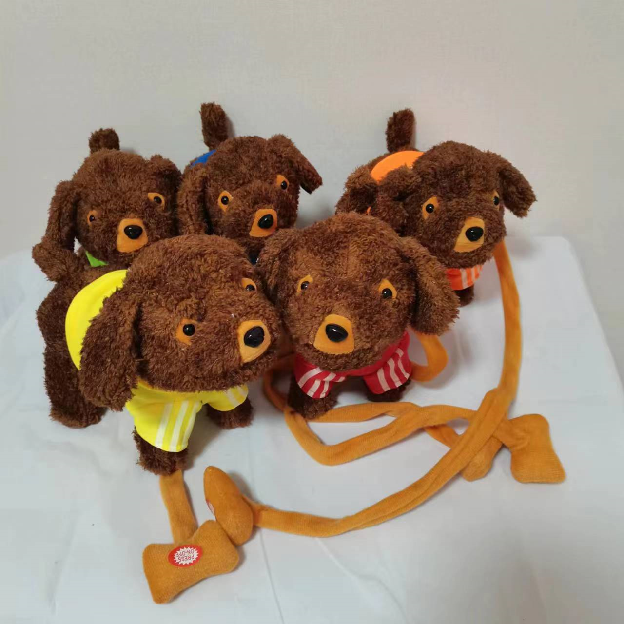 Plush toy doll factory, straight-hair mask, puppy, solar panel doll, plush card holder details Picture