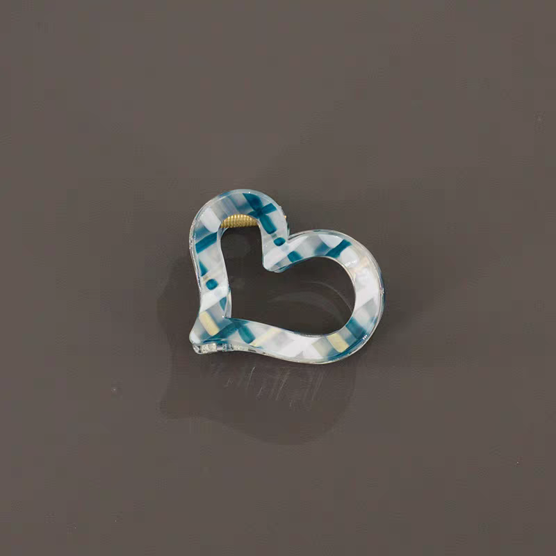 2025 New Spring high-end style, small volume, high-quality back hair clip, shark clip, a popular hair accessory for women detail image 6