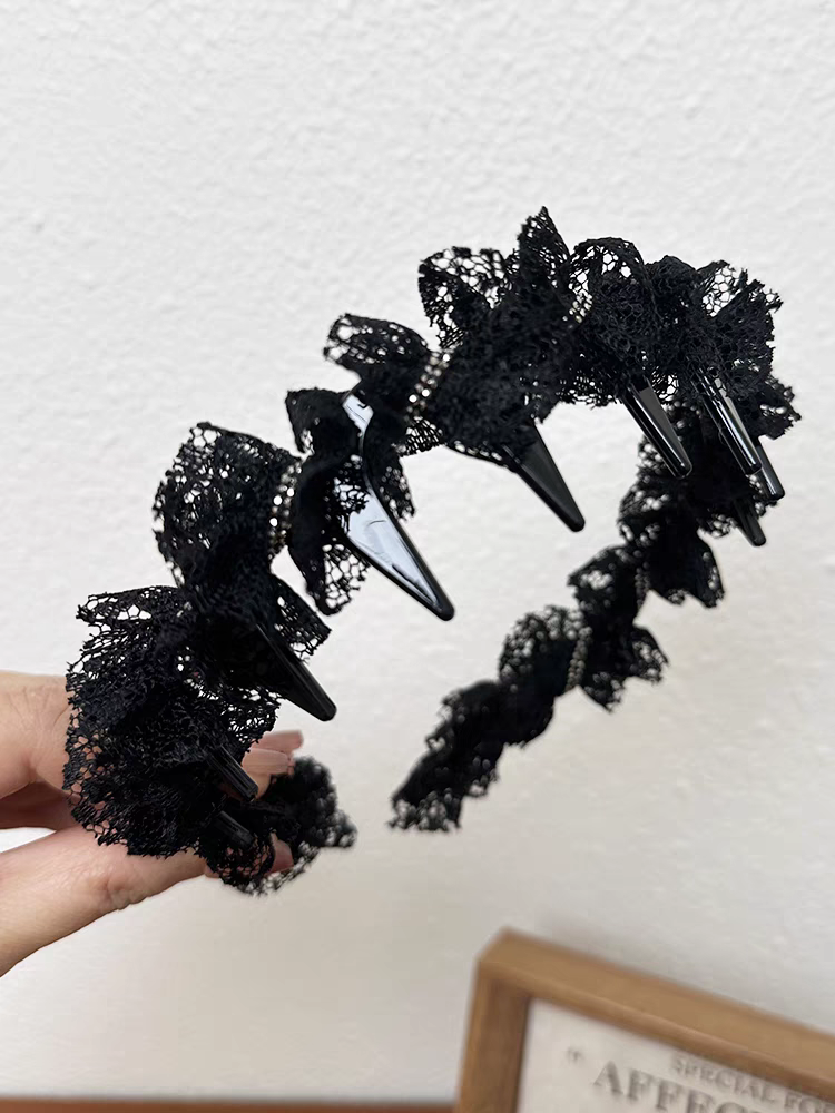 A light luxury and high-end style, hand-wrapped lace rhindiamond hair band, hair trimming and combing comb, elegant and refined headband, hair clip for women detail image 8