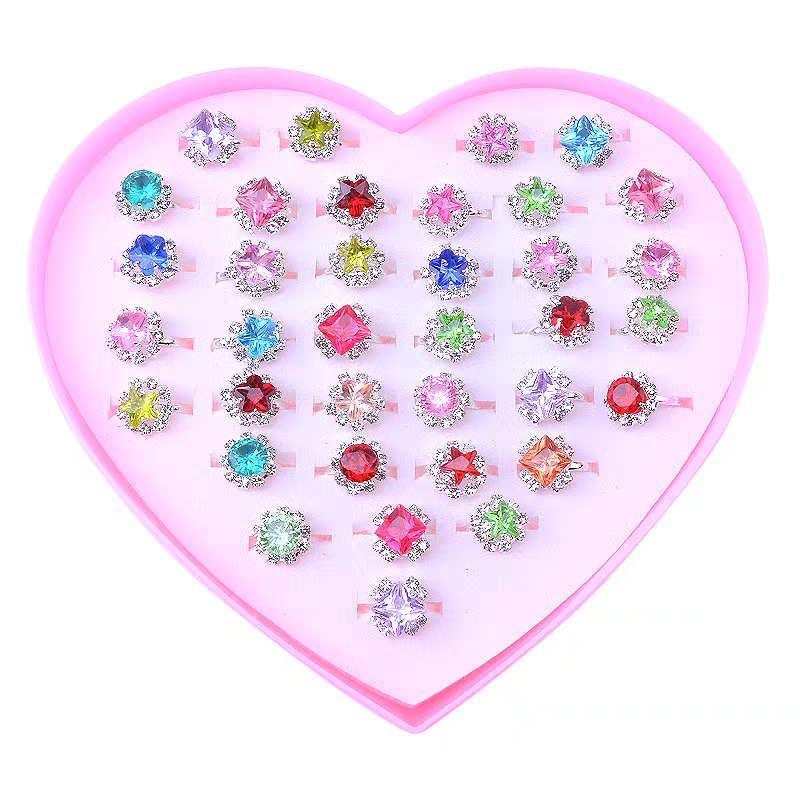 锆石镶嵌 高级手饰品 高雅时尚戒指 精致饰品礼物