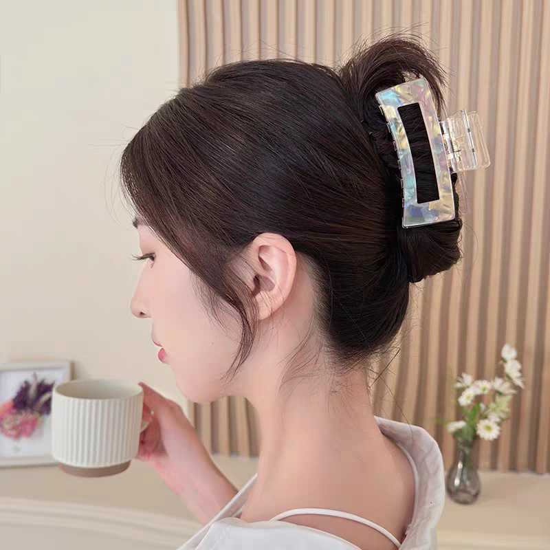 Acrylic hair clips, grab clips, headwear, hair accessories, 2025 popular hair clips, hair styling decorations, elegant and fashionable accessories for women, hair clips detail image 1