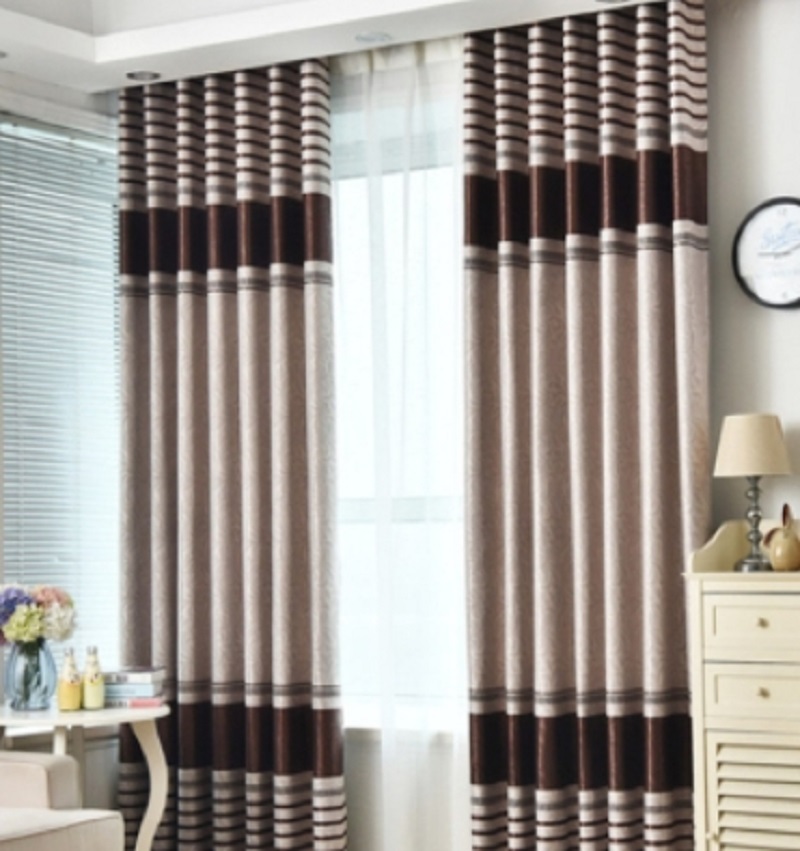 Blackout and heat-insulating curtains for living rooms and bedrooms are sold directly by the manufacturer with big discounts on 02 models