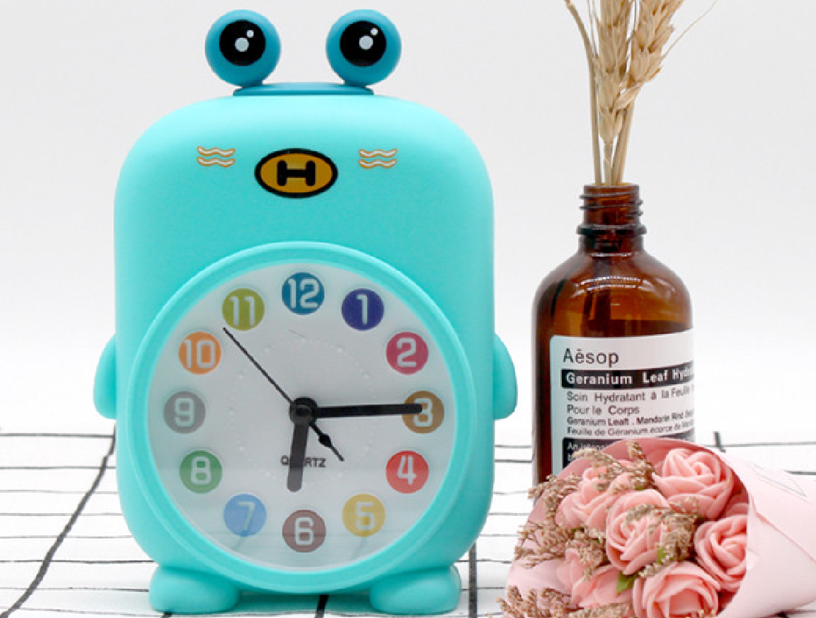 闹钟卡通多功能闹钟闹钟卡通多功能闹钟