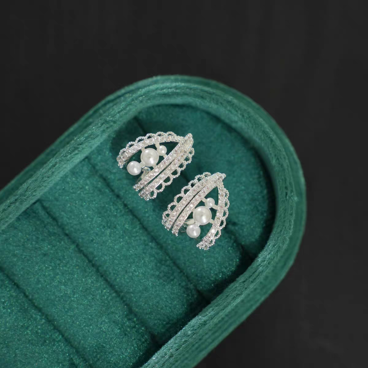 国潮精致蕾丝珍珠耳钉女复古925银针高级感轻奢耳环耳饰饰品耳环详情3