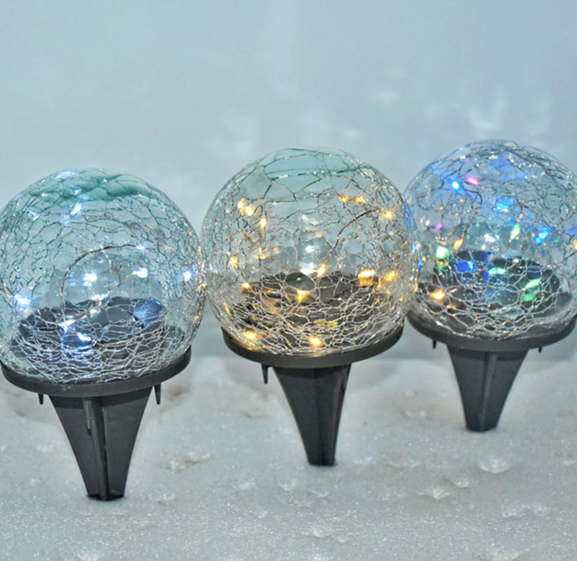 Solar ground inserted light cracked outdoor glass ball light Christmas landscape villa garden garden garden decoration buried light full figure