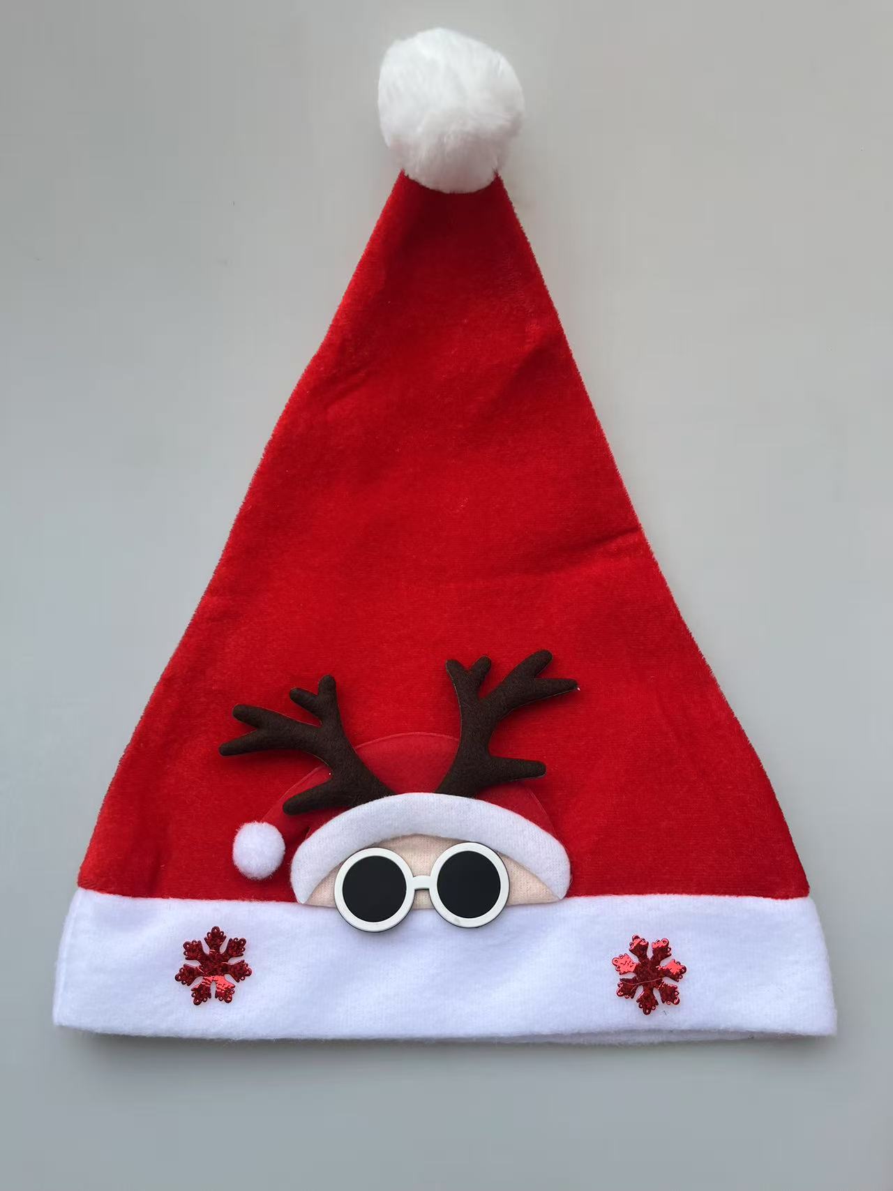 Wholesale of hot-selling Christmas decorations: Red adult and children's oversized, thickened, and plush Christmas hats Specification image
