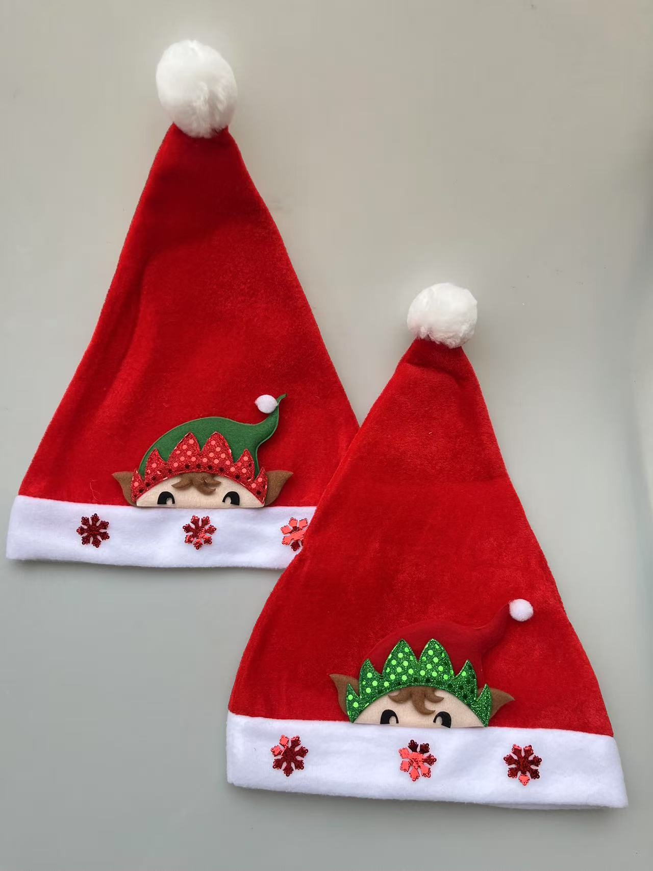 Cross-border best-selling Christmas decorations: Embroidered expressions, Santa Claus, big red non-woven fabric Christmas hats, Christmas gifts