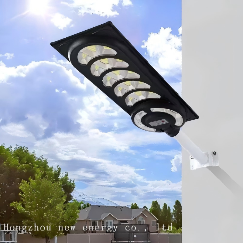 LUOTIAN integrated solar lamp Altair SS-500W, remote control + automatic induction Application Scenario
