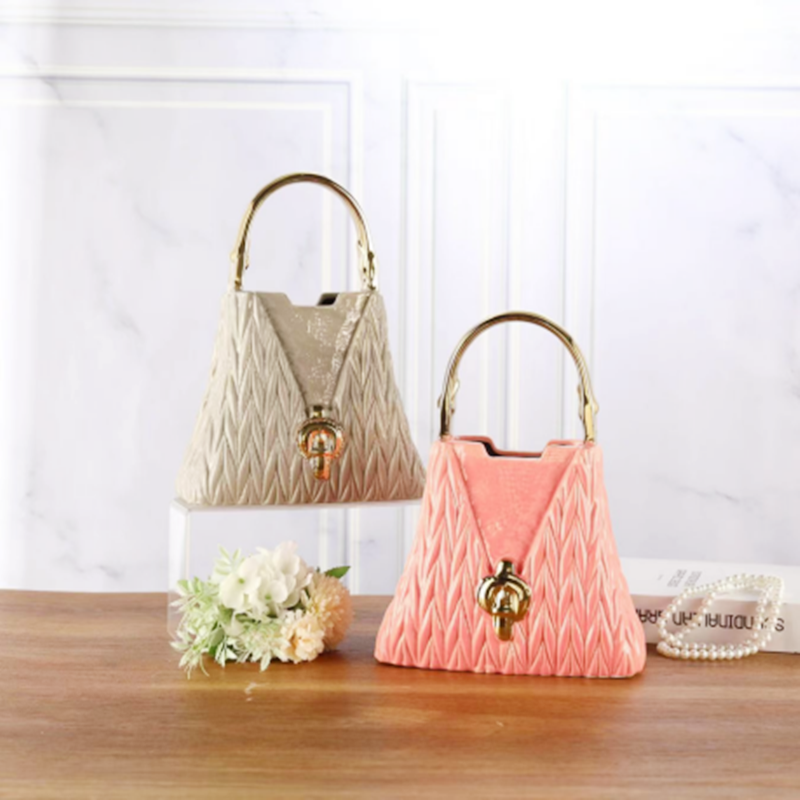 装饰花瓶实物图