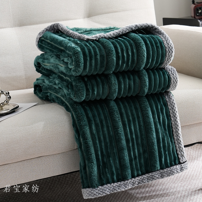 Junbao Dyeing and Printing's mother and child drawn blanket is available for wholesale in large quantities for foreign trade export